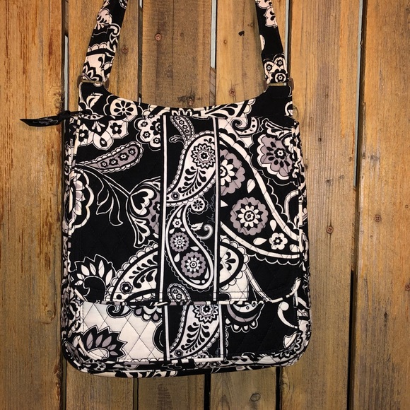 Vera Bradley Shoulder Bag - Picture 2 of 10